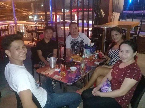 Jump Shot Sports Bar